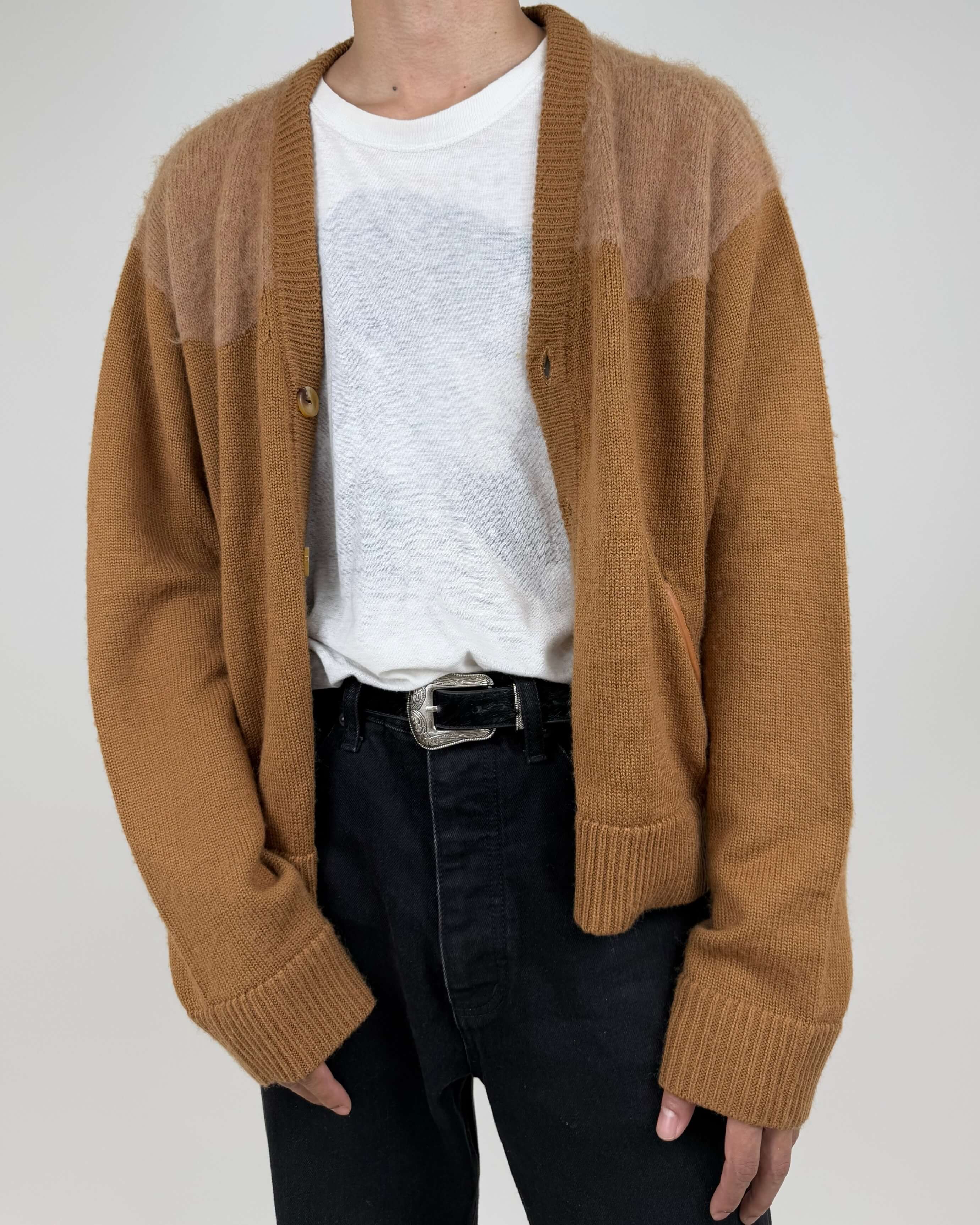 W CARDIGAN